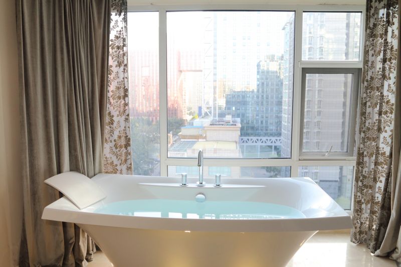 Cost of Bathtub Installation IN Kendallville, IN